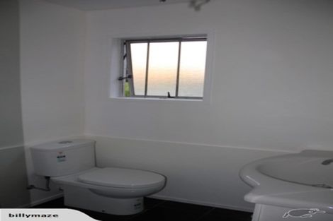 Photo of property in 35 Marriott Road, Pakuranga, Auckland, 2010