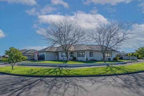 Photo of property in 3 Virginia Grove, Milson, Palmerston North, 4414