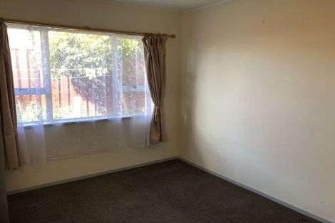 Photo of property in 2/8 Parera Place, Papatoetoe, Auckland, 2025