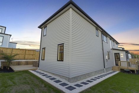 Photo of property in 65 Headsail Drive, Long Bay, Auckland, 0630