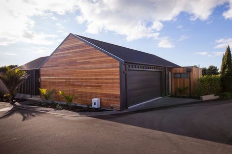 Photo of property in 7/31 Links Drive, Waiwhakaiho, New Plymouth, 4312