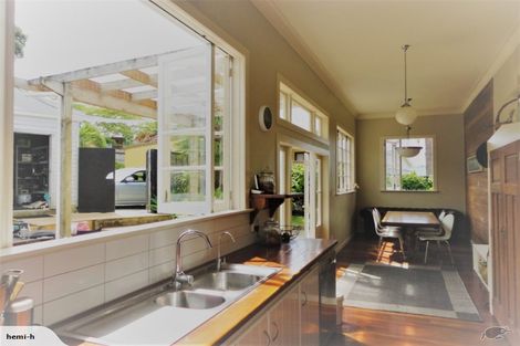 Photo of property in 20 Government Road, Raglan, 3225