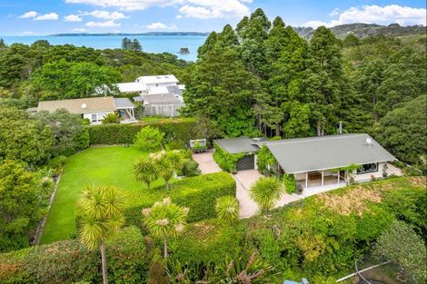 Photo of property in 8 Grand View Road, Leigh, 0985