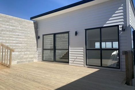 Photo of property in 38 Ascension Crescent, Orewa, 0931