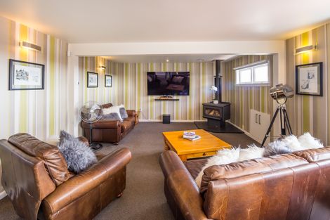 Photo of property in 226 Wairakei Road, Bryndwr, Christchurch, 8053