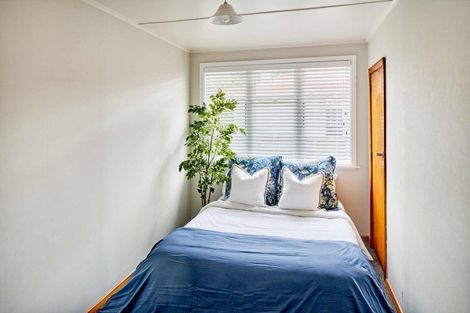 Photo of property in 57a Ranui Terrace, Tawa, Wellington, 5028