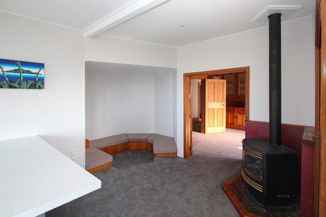 Photo of property in 38 Ure Street, South Hill, Oamaru, 9400