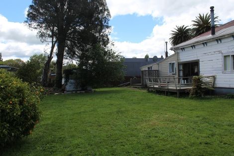 Photo of property in 23 Tennyson Street, Dannevirke, 4930