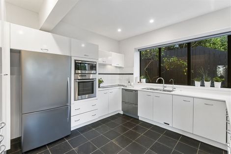 Photo of property in 2/77 East Coast Road, Castor Bay, Auckland, 0620