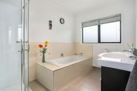 Photo of property in 9 Vosper Close, Leamington, Cambridge, 3432