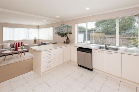 Photo of property in 2/16c Edendale Road, Somerville, Auckland, 2014