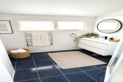 Photo of property in 32 Eltham Road, Blenheim, 7201