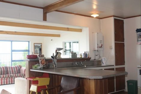 Photo of property in 2798 Coast Road, Akitio, Pongaroa, 4991