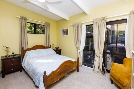 Photo of property in 6 Avian Road, Blue Mountains, Upper Hutt, 5371