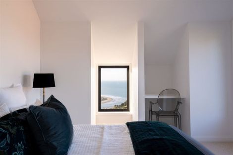 Photo of property in 9 Loader Lane, Clifton, Christchurch, 8081