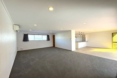 Photo of property in 166 Victoria Street West, Pukekohe, 2120