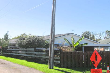 Photo of property in 39a Harrington Road, Henderson, Auckland, 0610
