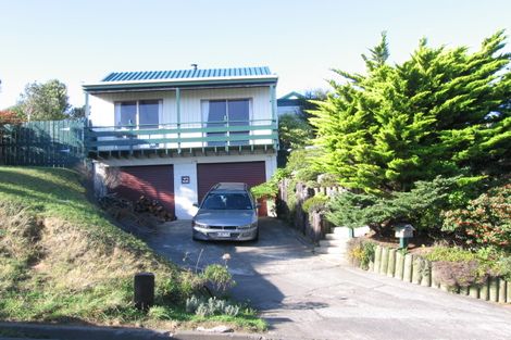 Photo of property in 32 The Track, Plimmerton, Porirua, 5026