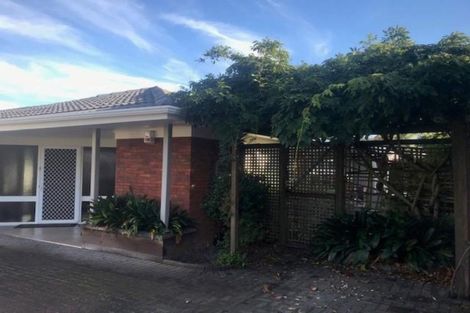 Photo of property in 10 Roadley Avenue, Sunnyhills, Auckland, 2010