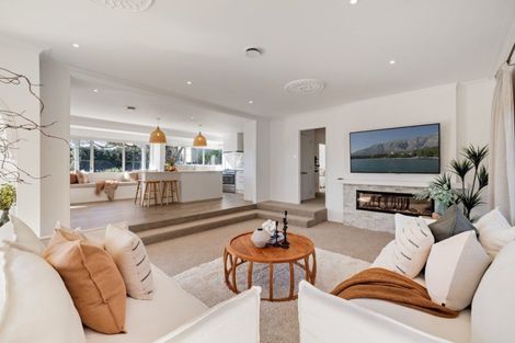 Photo of property in 384b Devonport Road, Tauranga South, Tauranga, 3112