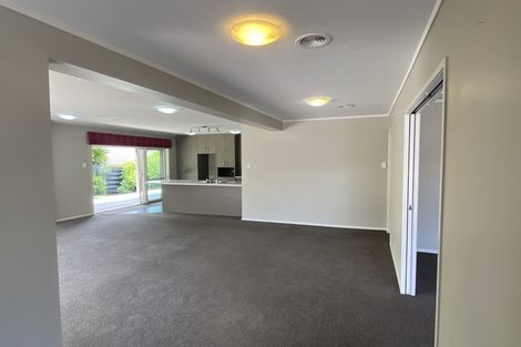 Photo of property in 6 Barnhill Crescent, Pahurehure, Papakura, 2113