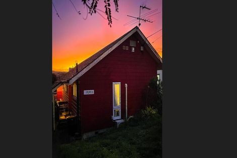 Photo of property in 2/3 Paeroa Street, Newtown, Wellington, 6021