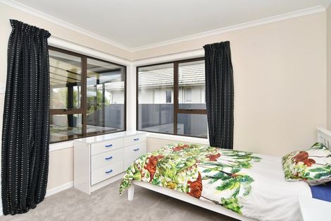 Photo of property in 30 Olivine Street, Shirley, Christchurch, 8013