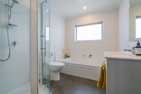 Photo of property in 49 Longreach Drive, Cooks Beach, Whitianga, 3591