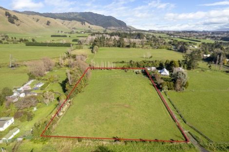 Photo of property in 156 Gear Road, Te Horo, Otaki, 5582