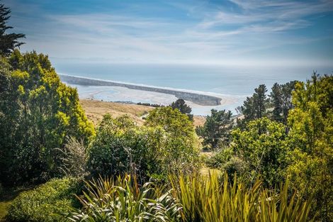 Photo of property in 1 Broadleaf Lane, Heathcote Valley, Christchurch, 8081