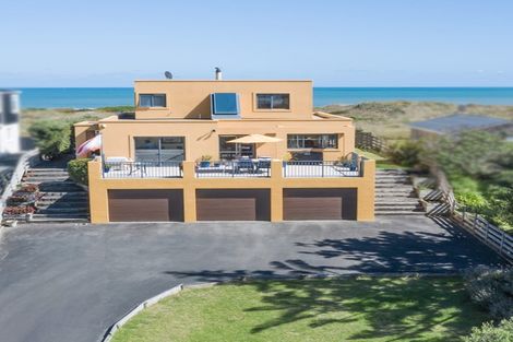Photo of property in 53 Rua Avenue, Waitarere Beach, Levin, 5510