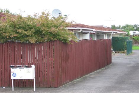 Photo of property in 2/43 Pakuranga Road, Pakuranga, Auckland, 2010