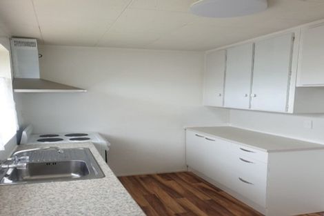 Photo of property in 94 Clevedon Road, Papakura, 2110