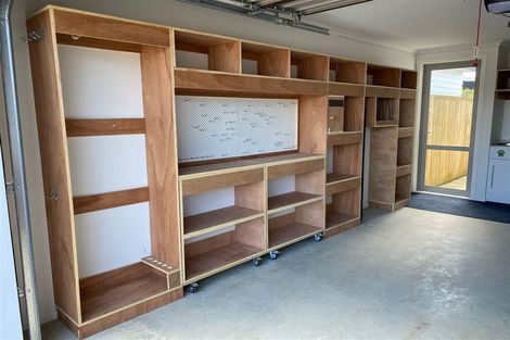 Photo of property in 5 Sauterne Road, Kumeu, 0810