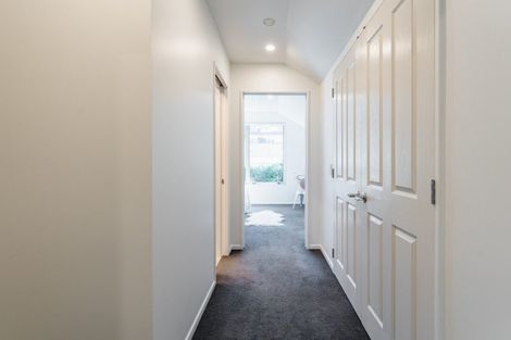 Photo of property in 8a Queen Street, Brighton, Dunedin, 9035