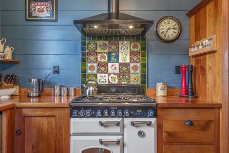 Photo of property in 8 South Avenue, Kaukapakapa, 0871