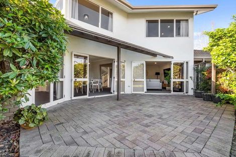 Photo of property in 4 Longwood Place, Harrowfield, Hamilton, 3210