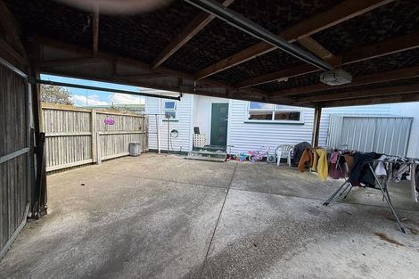 Photo of property in 2/1104 Heretaunga Street East, Parkvale, Hastings, 4122