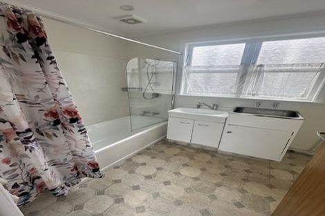 Photo of property in 21 Kemp Street, Kilbirnie, Wellington, 6022