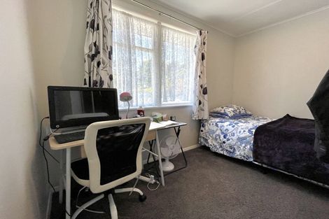 Photo of property in 192 Sievers Grove, Cannons Creek, Porirua, 5024