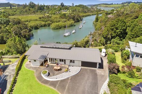 Photo of property in 54 Riverview Road, Kerikeri, 0230