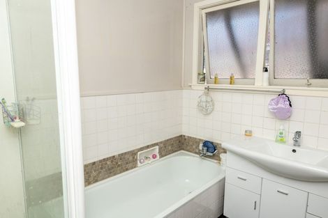 Photo of property in 19 Grove Street, Tinwald, Ashburton, 7700