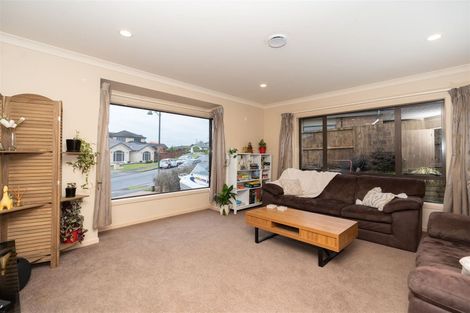 Photo of property in 4 Sharaleigh Place, Grandview Heights, Hamilton, 3200