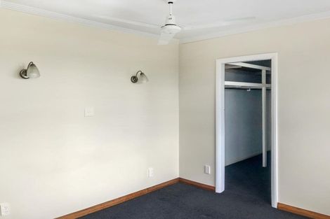 Photo of property in 11 Hillside Terrace, Saint Johns Hill, Whanganui, 4500