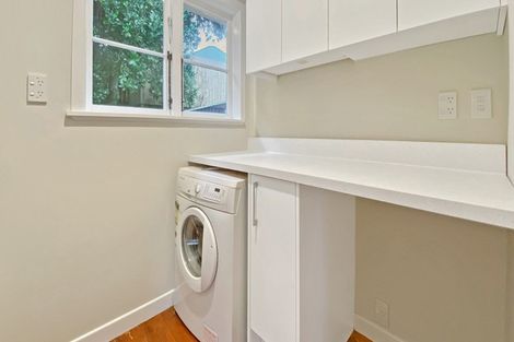 Photo of property in 1/697 Great North Road, Grey Lynn, Auckland, 1021