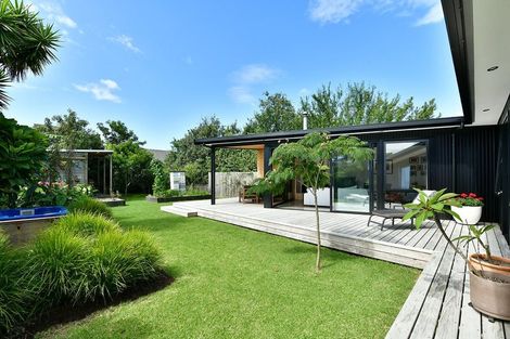 Photo of property in 59 The Circle, Manly, Whangaparaoa, 0930