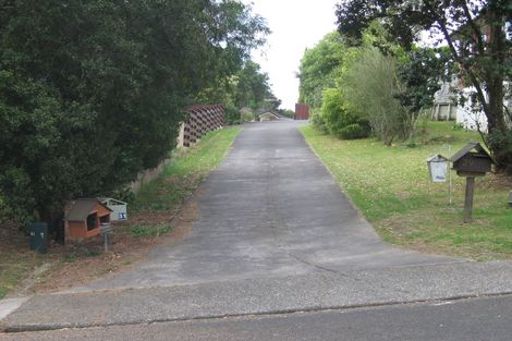 Photo of property in 31 Morriggia Place, Bayview, Auckland, 0629