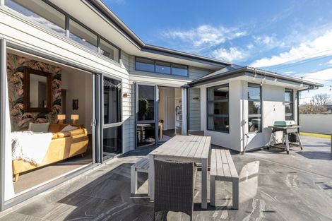 Photo of property in 130 Brookvale Road, Havelock North, 4130