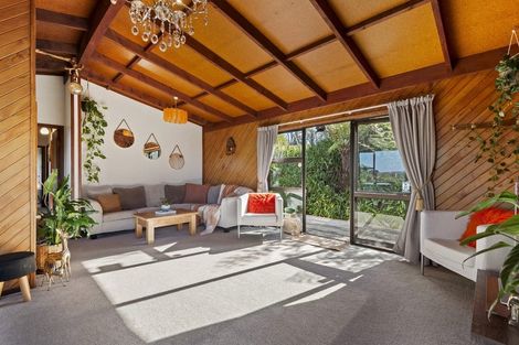 Photo of property in 417 Paremoremo Road, Paremoremo, Auckland, 0632