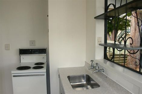 Photo of property in 3/12a Wood Street, Wallaceville, Upper Hutt, 5018